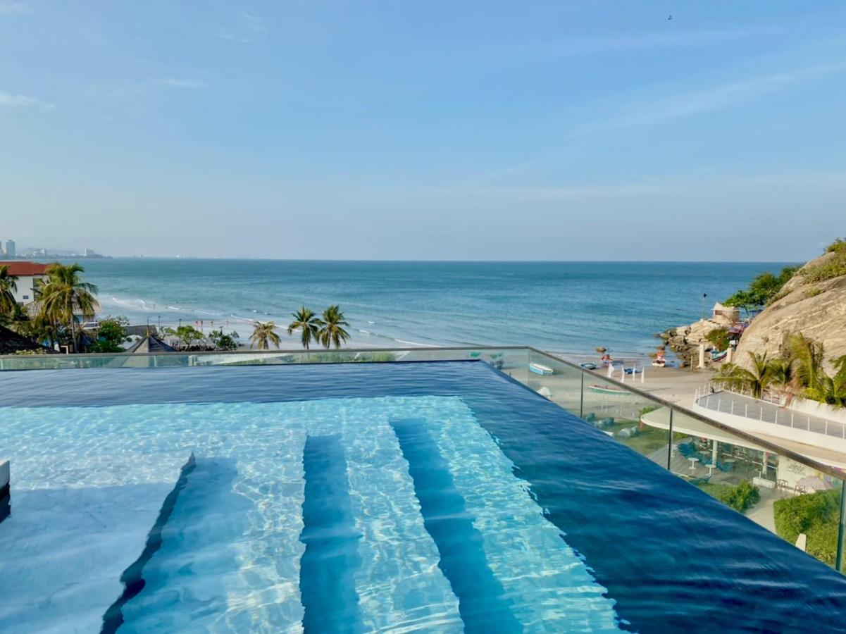 Seaview 2 Bedroom Beach Front Vacation Huahin ภายนอก รูปภาพ