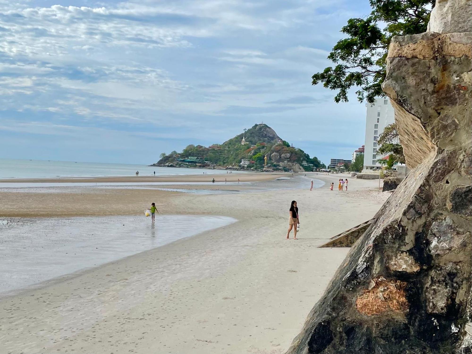 Seaview 2 Bedroom Beach Front Vacation Huahin ภายนอก รูปภาพ